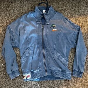 Men’s vintage Nike jacket (M)